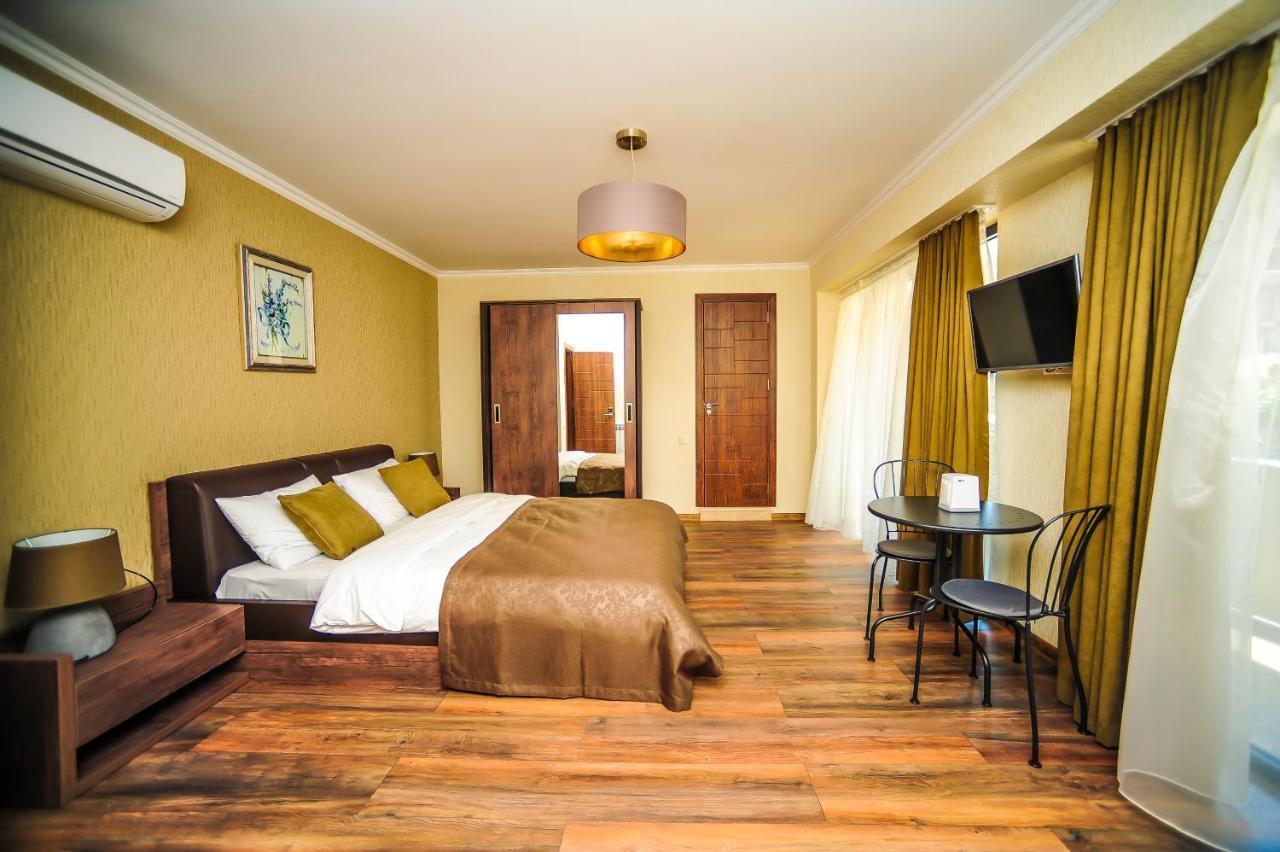 Hills Batumi Exterior photo